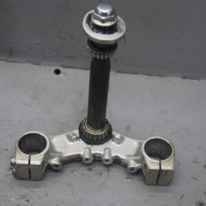 1998 YAMAHA V-MAX 1200 BOTTOM YOKE